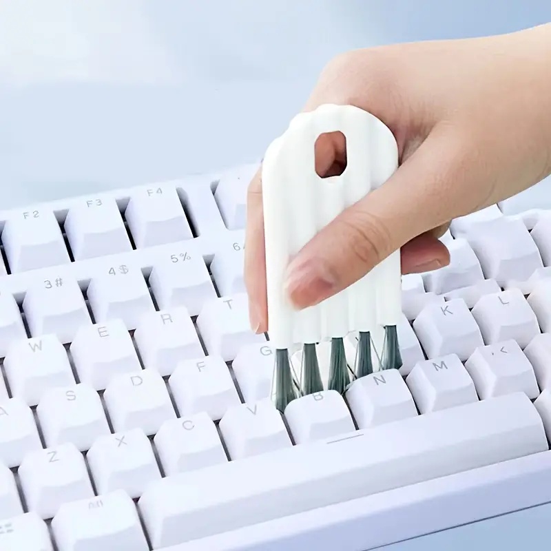 Laptop Accessories Cleaning Kit - مجموعة أدوات تنظيف لوحة المفاتيح 4
