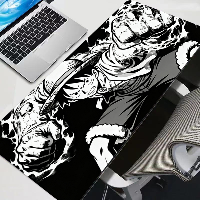 Laptop Accessories For Gaming - لوحة ماوس باللونين الأبيض والأسود قطعة